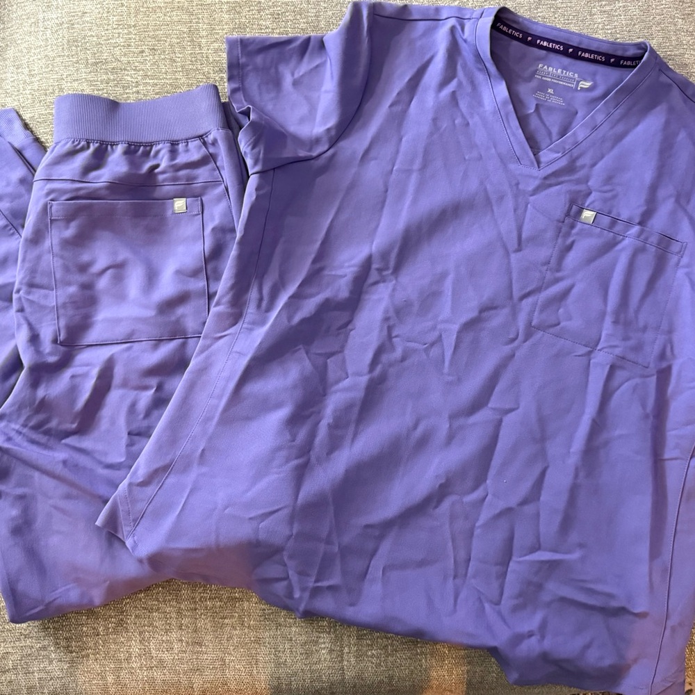 Fabletics Purple Women's Scrub Top and Pants Set